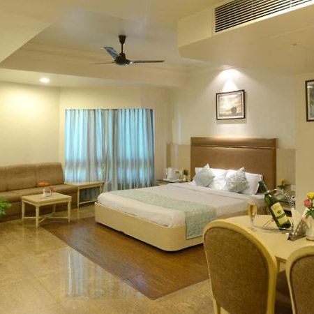 Hotel Amer Palace 보팔 외부 사진