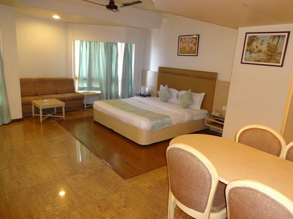 Hotel Amer Palace 보팔 객실 사진