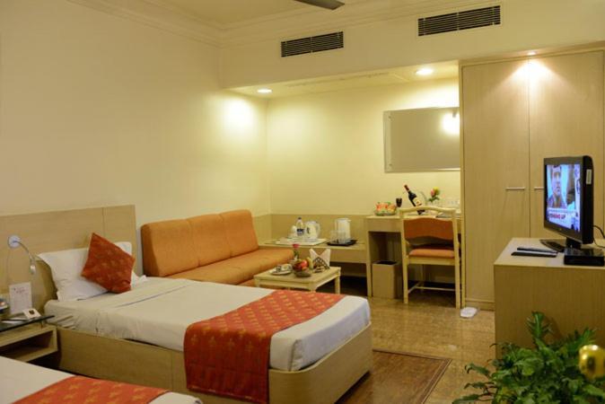Hotel Amer Palace 보팔 외부 사진